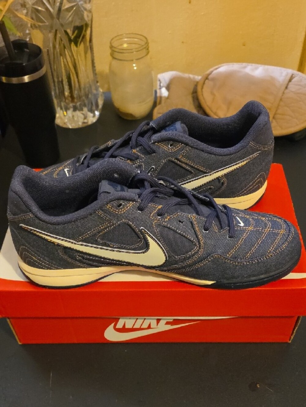 Nike Gato LV8 NewWith Box.